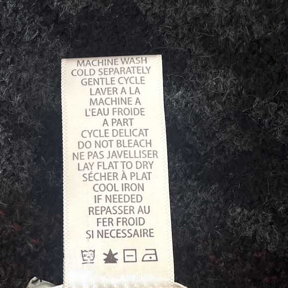 Max Studio Women's Black and Gray Houndstooth Sweater Coat Sz M/ L - Picture 10 of 11